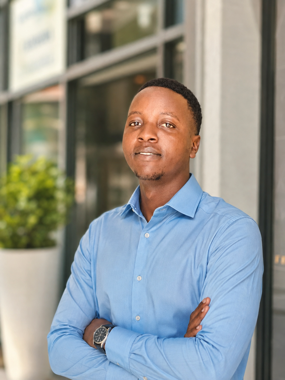 Gabito, founder of Roote PR System
